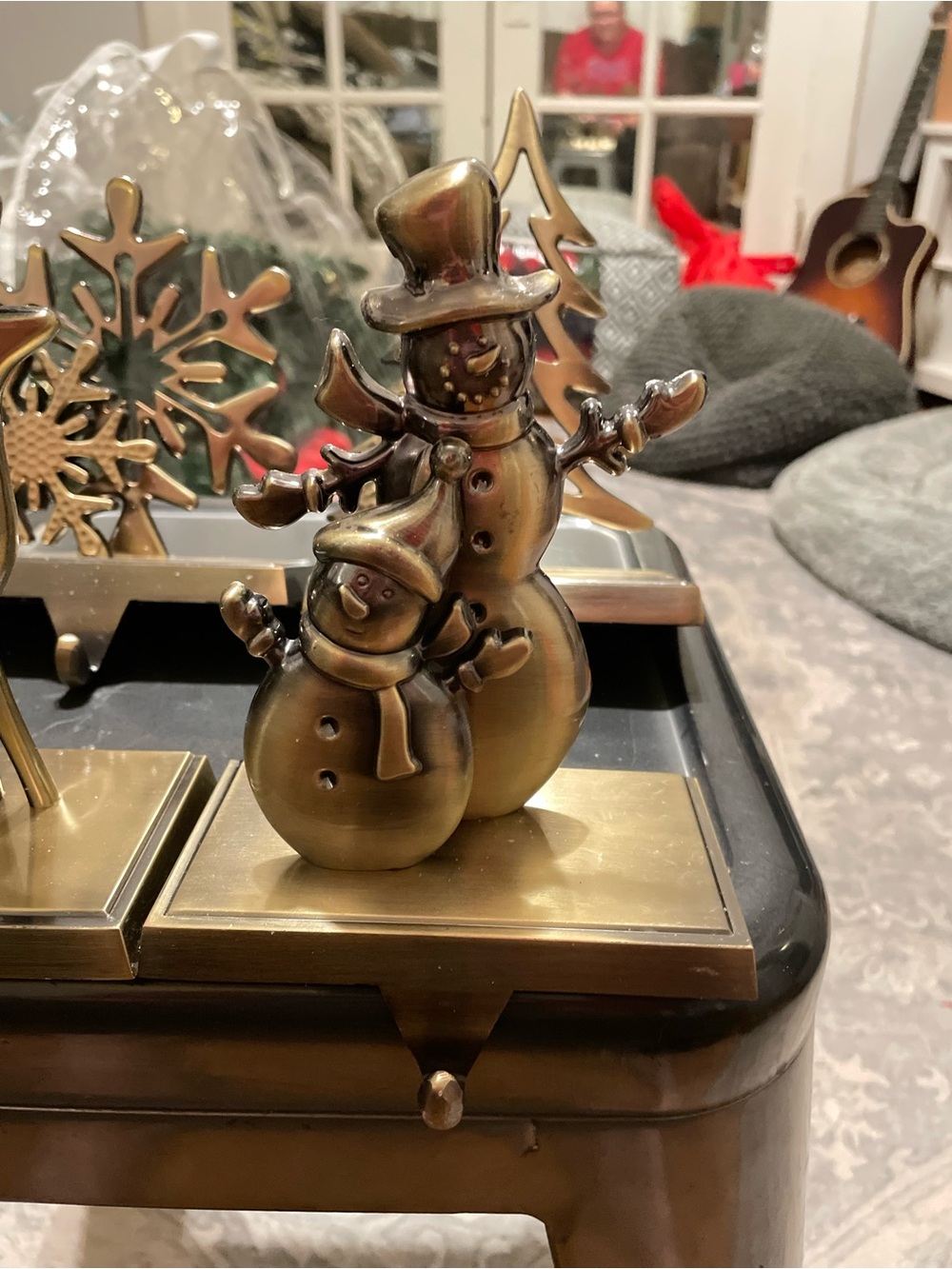 Metallic Holiday stocking holder Set - Picture 3 of 6
